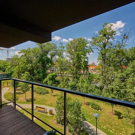 Apartamento Spacious Dmowskiego By The River With Parking & Balcony By Renters *