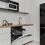 Spacious Dmowskiego By The River With Parking & Balcony By Renters 公寓 *