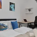 Spacious Dmowskiego By The River With Parking & Balcony By Renters 公寓 *