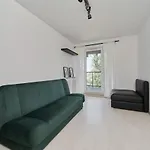 Spacious Dmowskiego By The River With Parking & Balcony By Renters 弗罗茨瓦夫