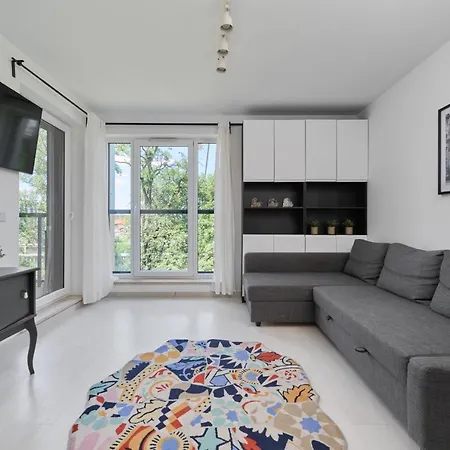 Apartamento Spacious Dmowskiego By The River With Parking & Balcony By Renters *