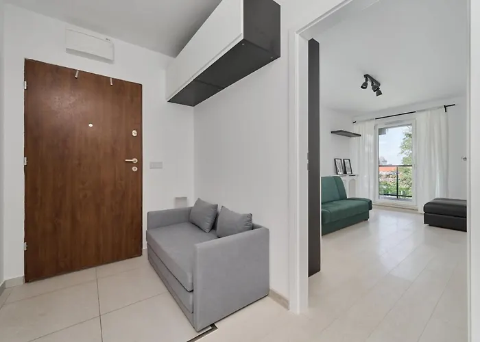 Spacious Dmowskiego By The River With Parking & Balcony By Renters Apartman *